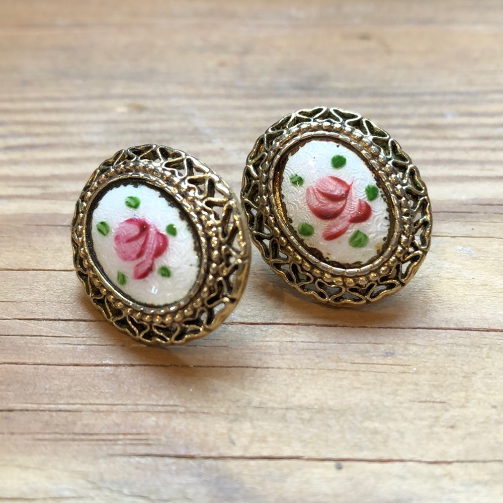 Vintage | Rose Gold-tone Statement PiercedEarrings